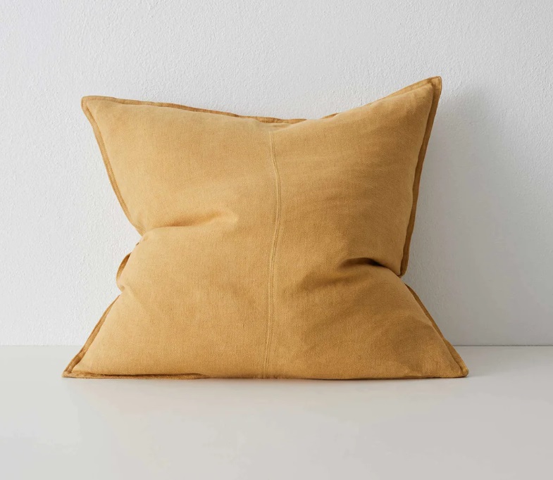 Cushion Como Amber 60x60.jpg Cushion Como Amber Poly. 60x60