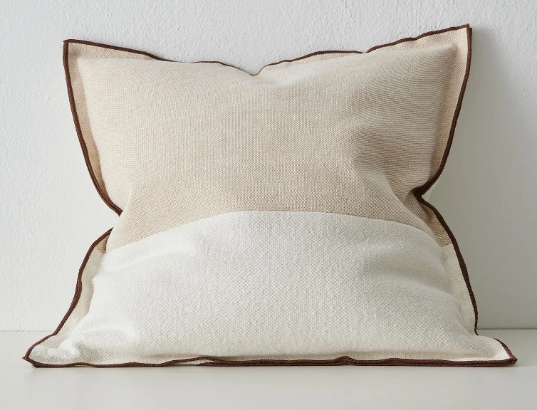 Cushion Riccardo 50x50 Terra.jpg Cushion Riccardo 50x50 Terra F/In
